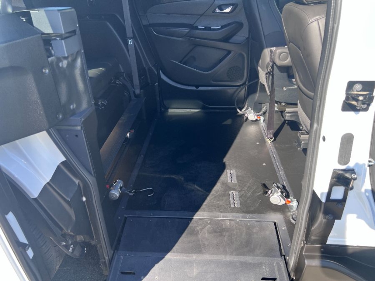 2023 CHEVROLET TRAVERSE - Image 19