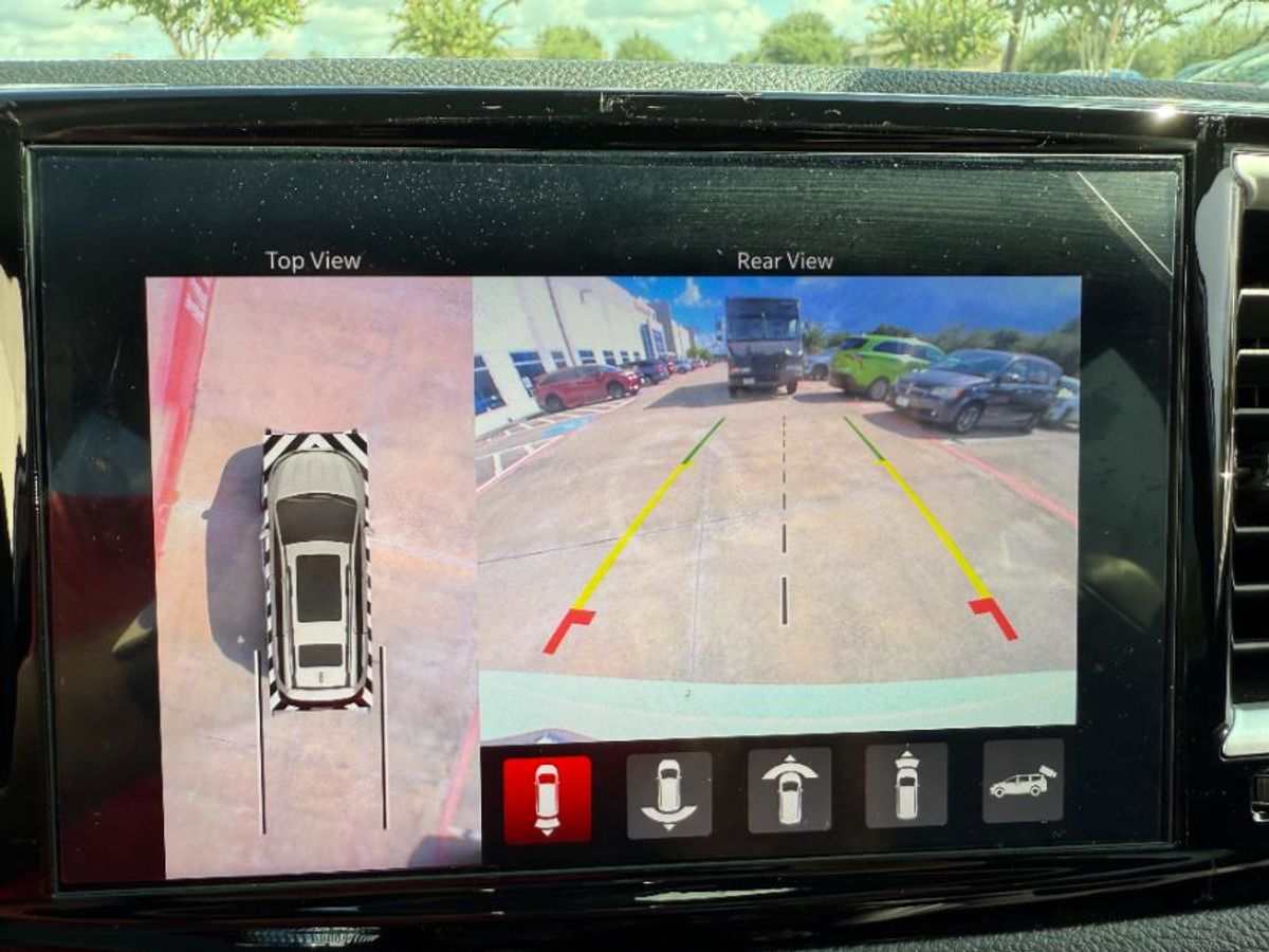 2025 CHRYSLER PACIFICA - Image 20