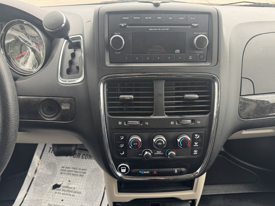Blue Dodge Grand Caravan image number 6