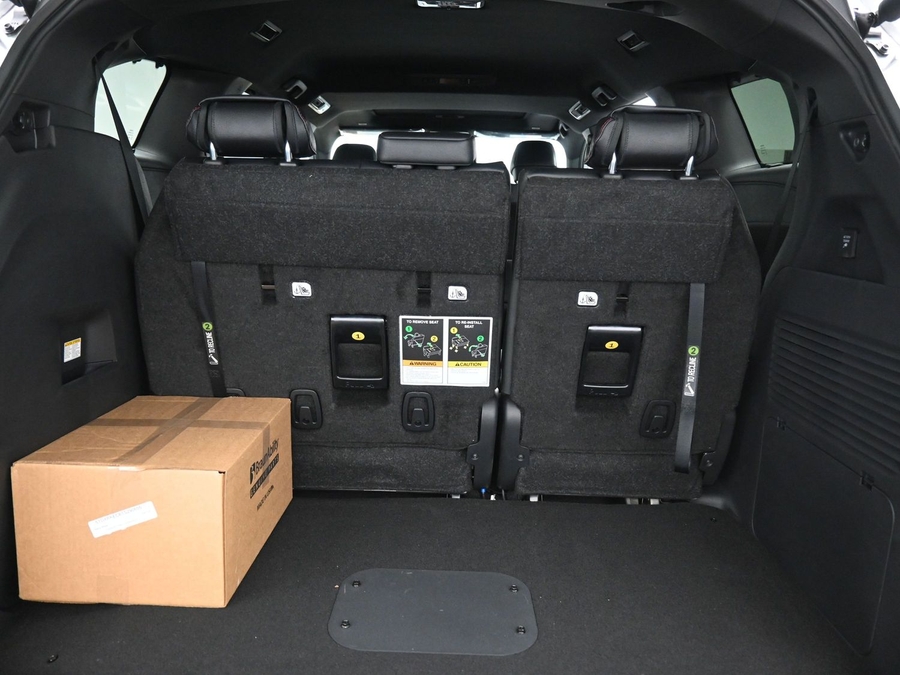 New 2026 Toyota Sienna Hybrid XSE Sport - BraunAbility Side Entry Entry Fold Out Automatic Ramp