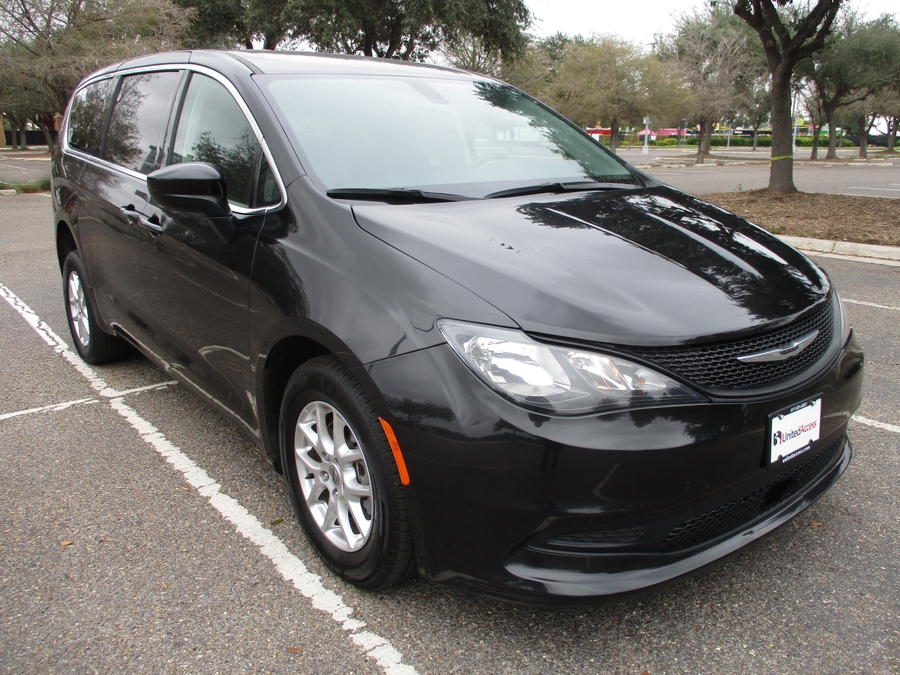 Used 2022 Chrysler Voyager LX - ATS Rear Entry Entry Fold Out Manual Ramp