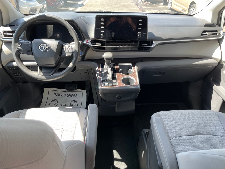 Used 2022 Toyota Sienna Hybrid LE AWD - VMI Side Entry In Floor Automatic Ramp