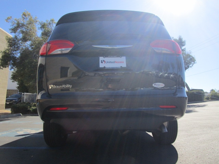 Used 2023 Chrysler Voyager LX - BraunAbility Side Entry Entry Fold Out Automatic Ramp