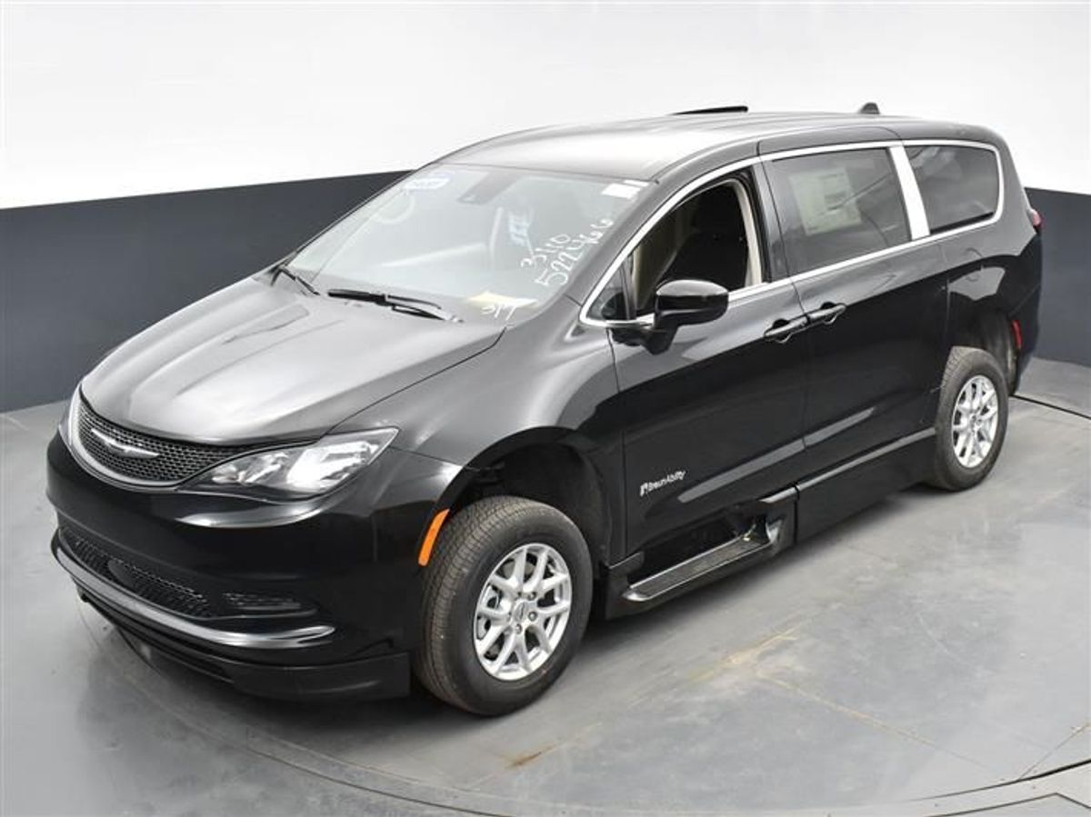 2023 CHRYSLER VOYAGER - Image 4