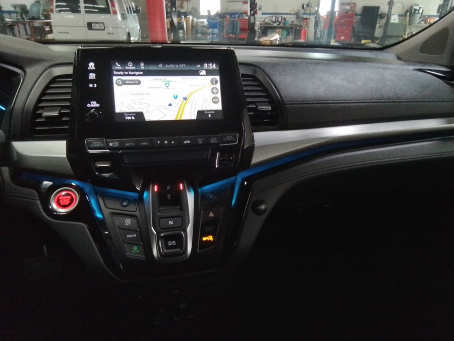 Grey Honda Odyssey image number 11