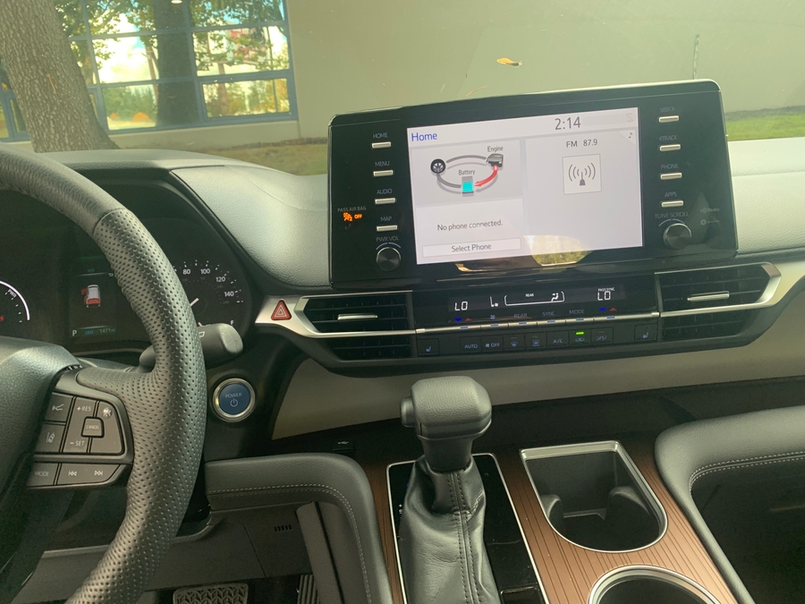 Used 2022 Toyota Sienna LE - Rear Entry Entry Fold Out Manual Ramp