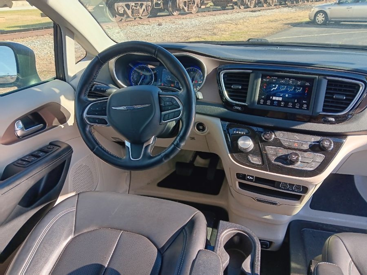 2021 CHRYSLER VOYAGER - Image 8