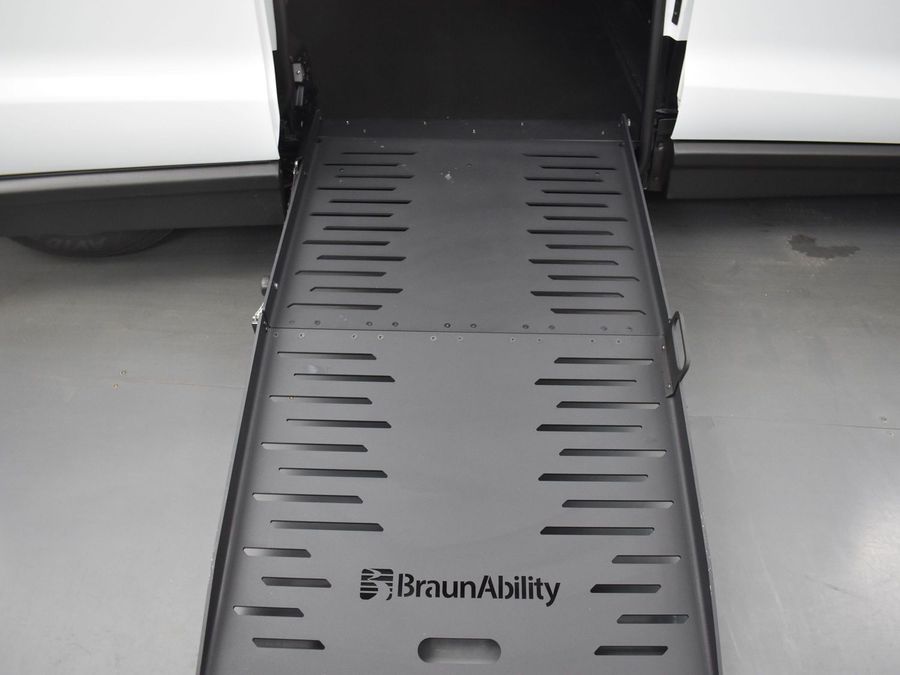 Used 2023 Chrysler Pacifica Touring L - BraunAbility Side Entry Entry Fold Out Manual Ramp
