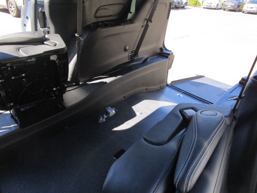 New 2025 Chrysler Voyager LX - BraunAbility Commercial Rear Entry Entry Fold Out Manual Ramp