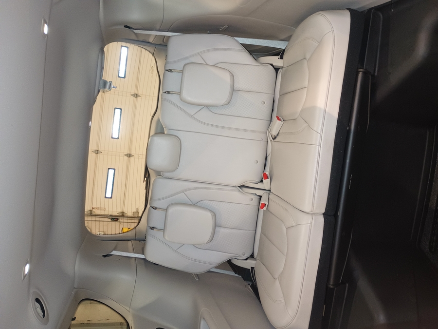 Grey Chrysler Pacifica image number 11