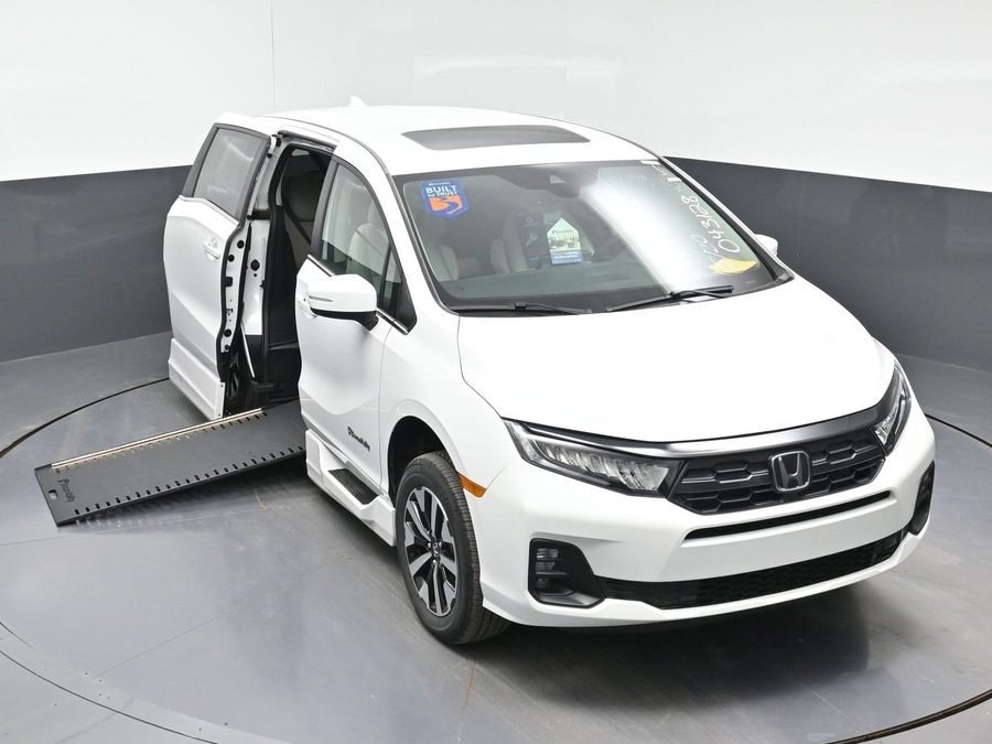 New 2026 Honda Odyssey EX-L - BraunAbility Side Entry Entry In Floor Automatic Ramp