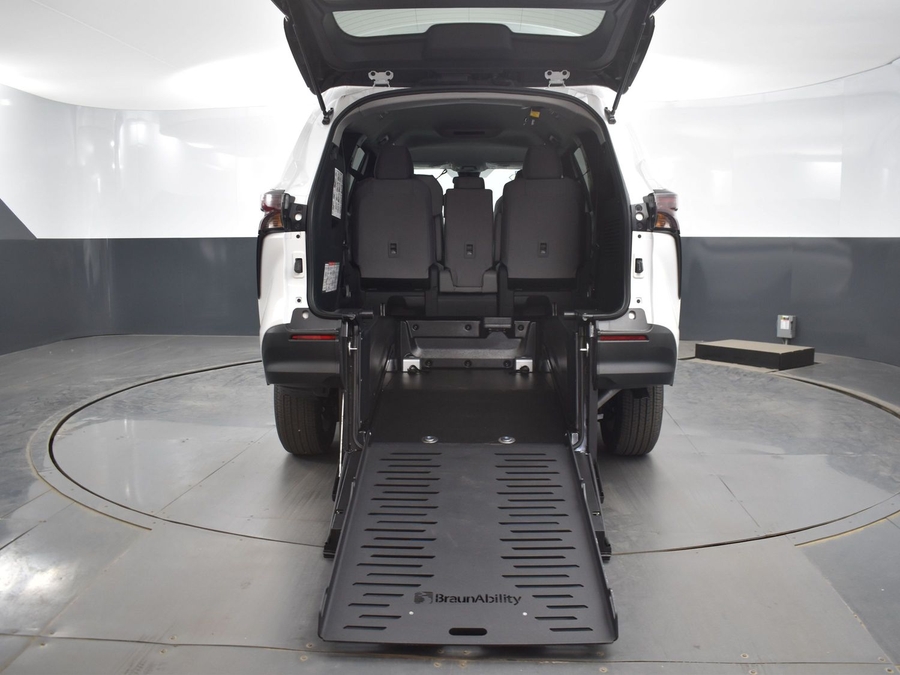 New 2025 Toyota Sienna Hybrid LE - BraunAbility Commercial Rear Entry Entry Fold Out Manual Ramp