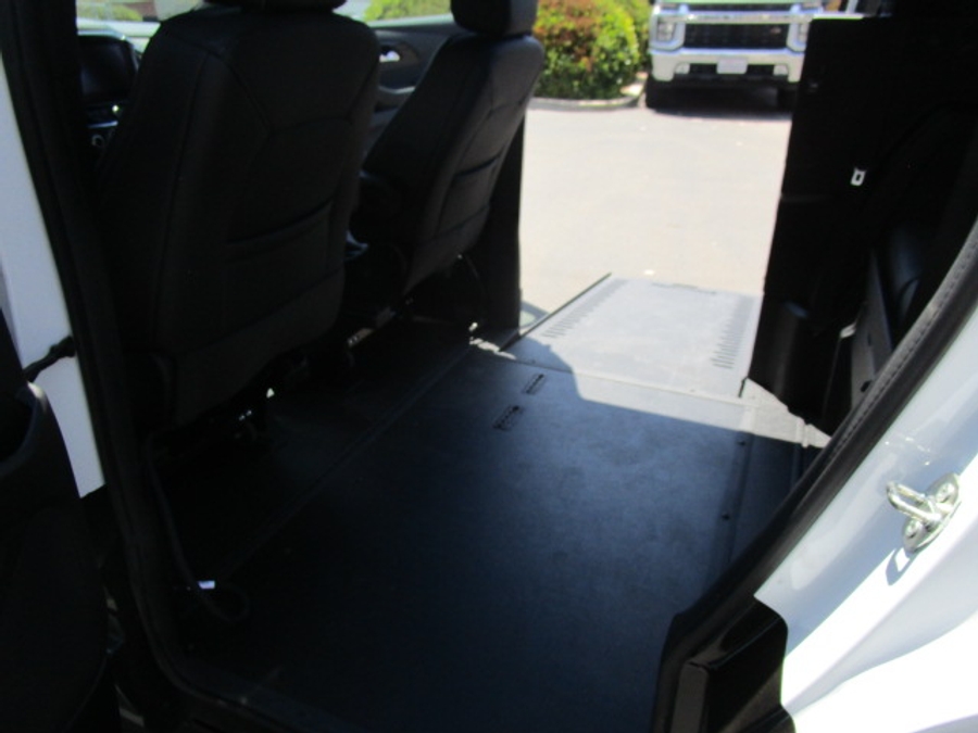 Used 2023 Chevrolet Traverse RS - BraunAbility Side Entry Entry In Floor Automatic Ramp