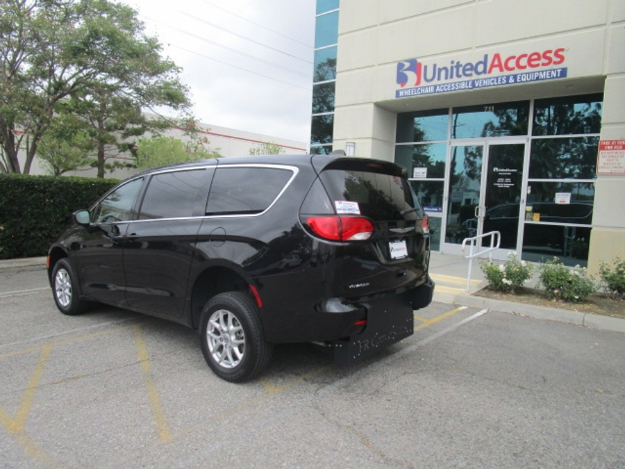 Used 2022 Chrysler Voyager LX - FR Conversions Rear Entry Entry Fold Out Manual Ramp