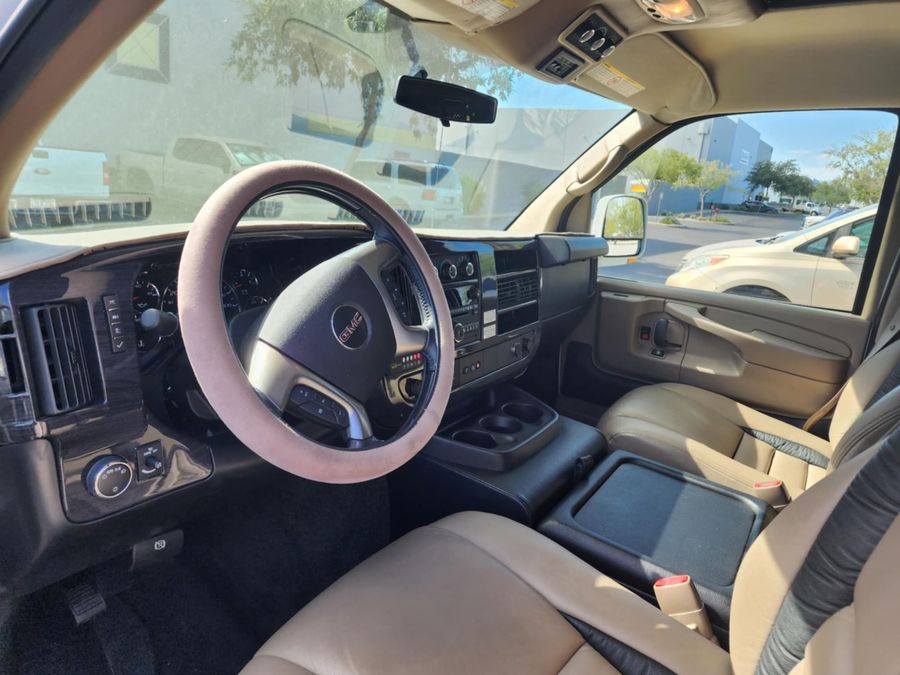 Used 2013 GMC Savanah 2500 - Side Entry Entry Lift Automatic Ramp