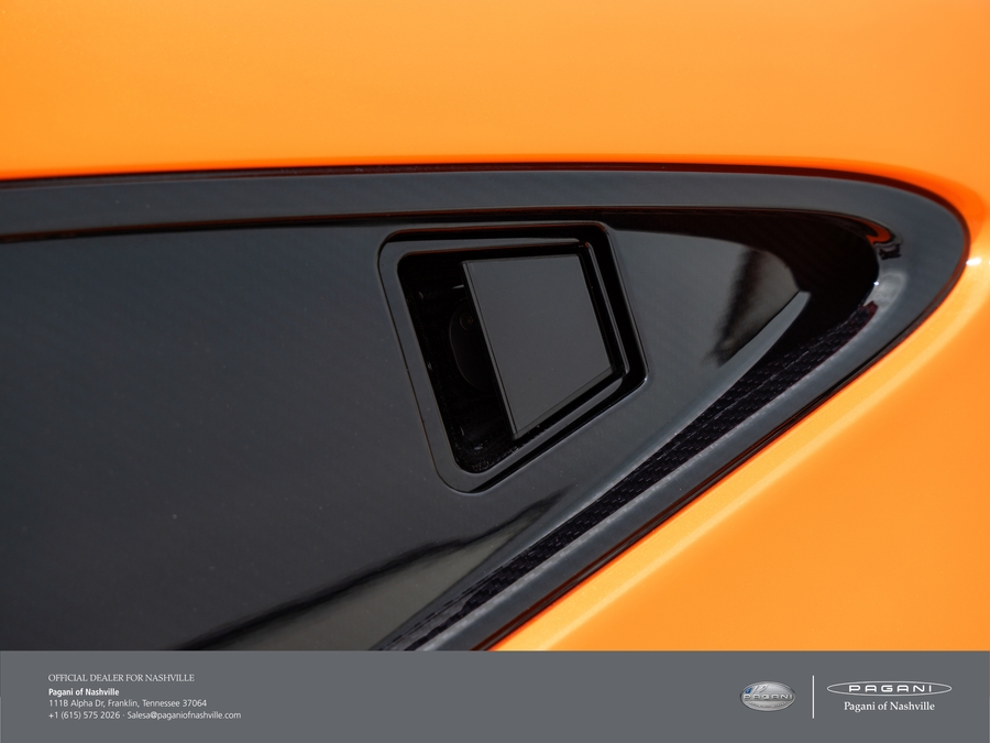 2015 McLaren P1