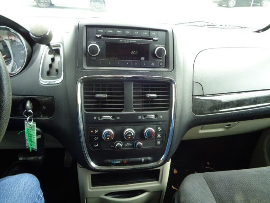 Used 2014 Dodge Grand Caravan SXT - VMI Side Entry Entry In Floor Automatic Ramp
