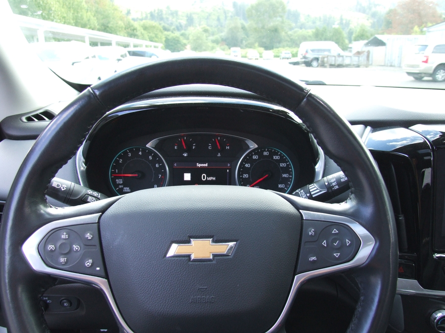 Used 2021 Chevrolet Traverse 1LT - BraunAbility Side Entry In Floor Automatic Ramp