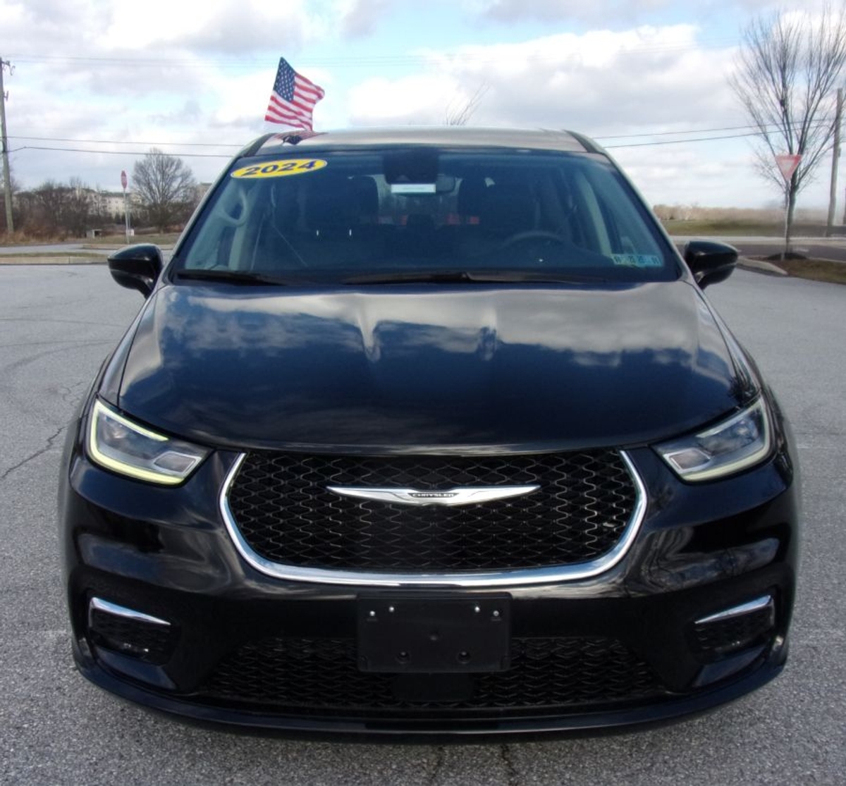 2024 CHRYSLER PACIFICA - Image 3