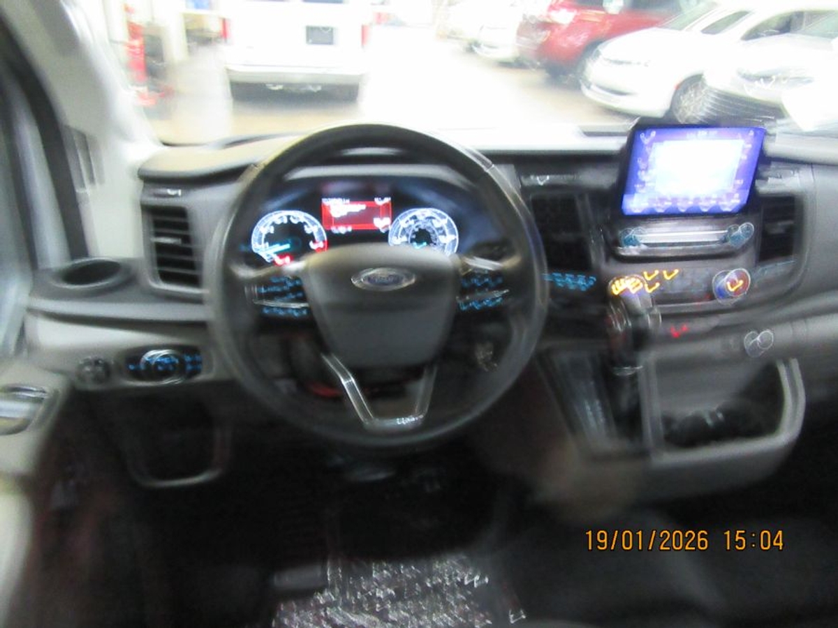 Silver Ford T250 image number 24