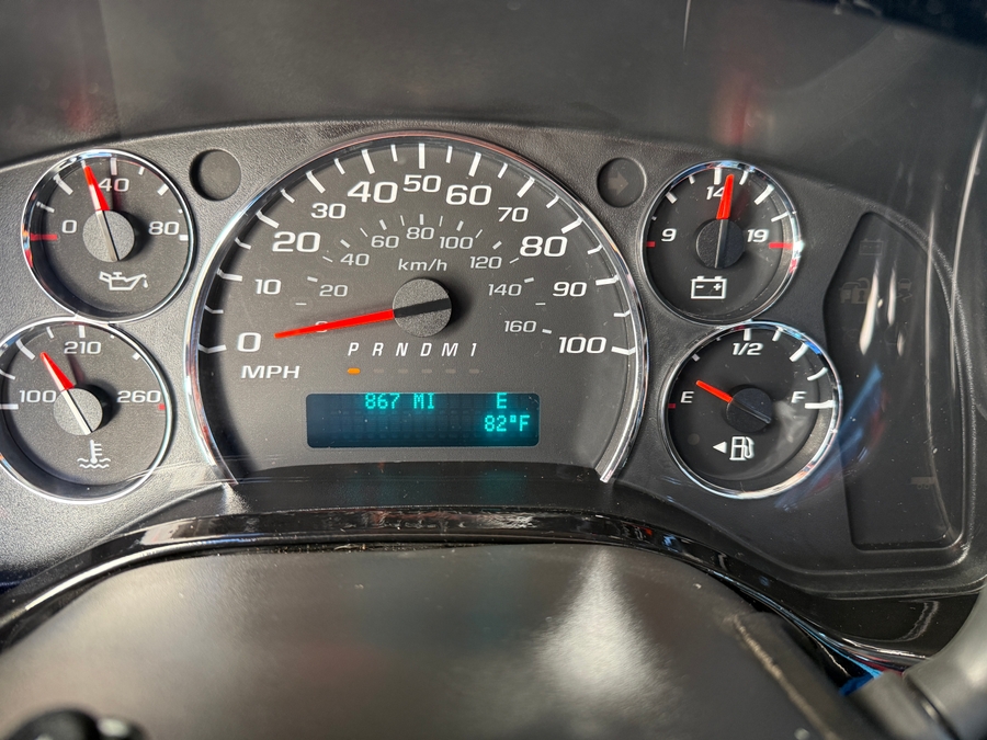 Used 2015 GMC Savana Explorer - Side Entry Entry Lift Automatic Ramp