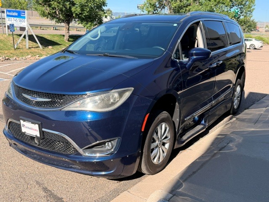 Used 2018 Chrysler Pacifica Touring L Plus - BraunAbility Side Entry Entry Fold Out Automatic Ramp