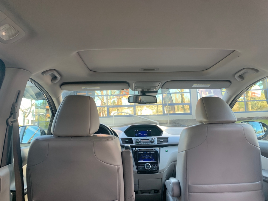 Used 2015 Honda Odyssey EX-L - VMI Side Entry Entry In Floor Automatic Ramp