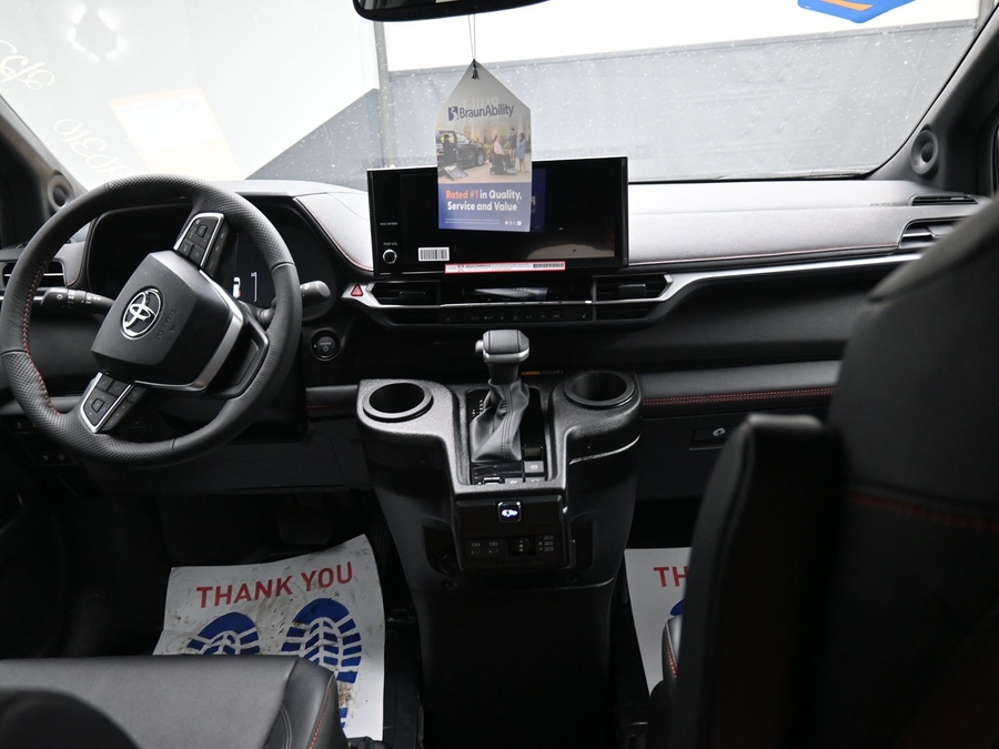 New 2026 Toyota Sienna Hybrid XSE Sport - BraunAbility Side Entry Entry Fold Out Automatic Ramp