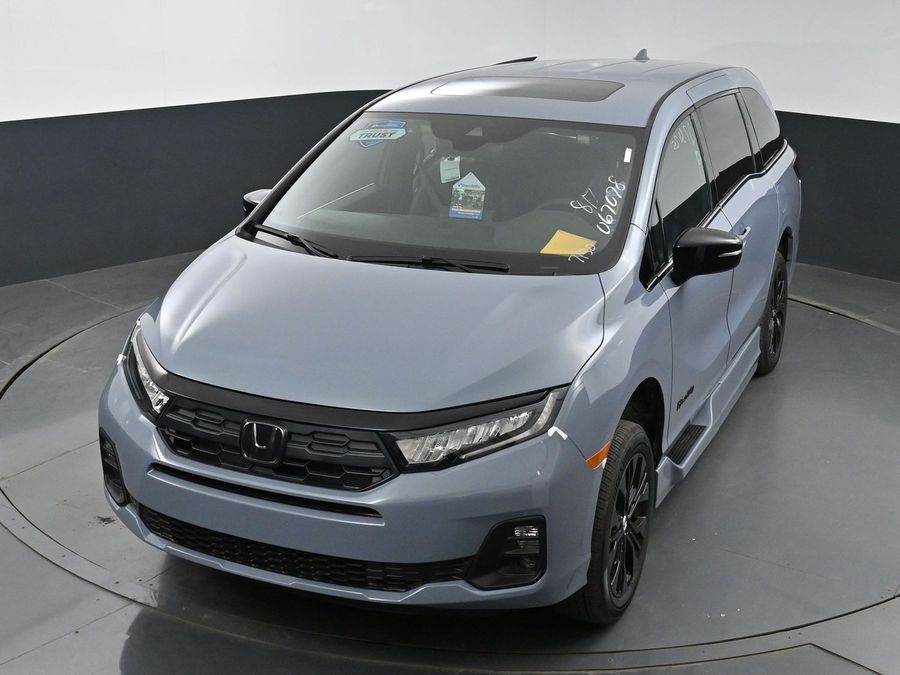 New 2025 Honda Odyssey Sport - BraunAbility Side Entry Entry In Floor Automatic Ramp