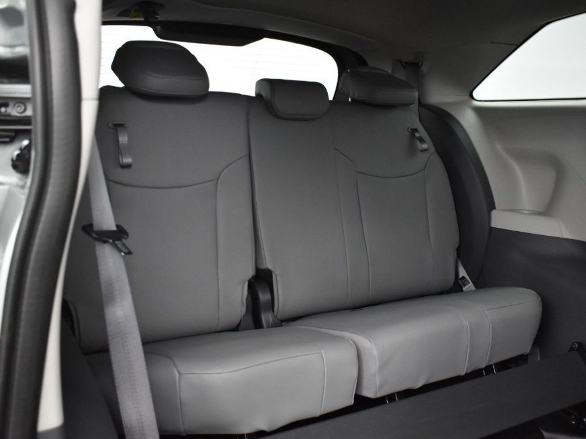 Wheelchair Van New 2024 Toyota Sienna RS215853