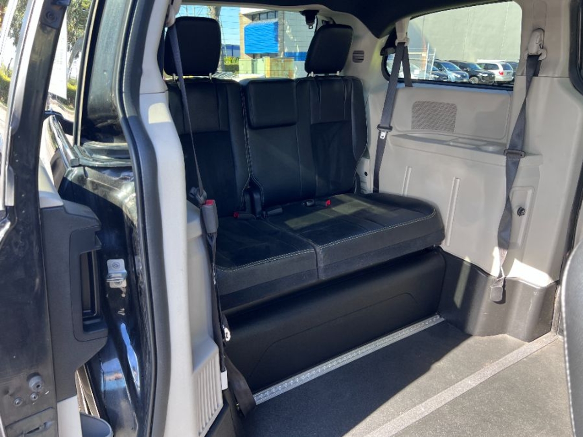 2019 DODGE GRAND CARAVAN - Image 18