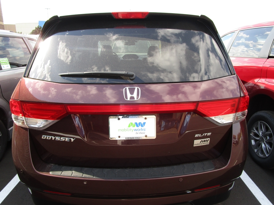  Honda Odyssey image number 2