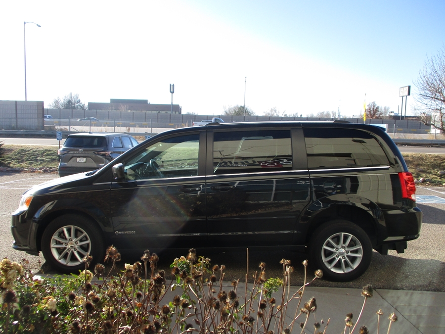 Used 2020 Dodge Grand Caravan SXT - DRIVERGE Rear Entry Entry Fold Out Manual Ramp