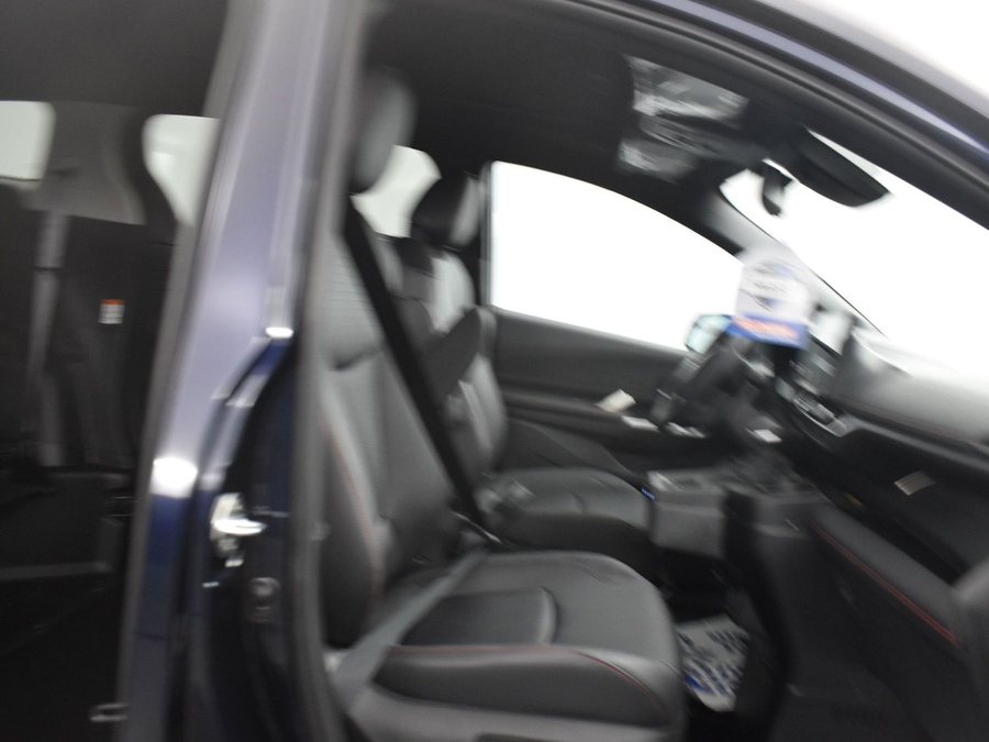 New 2025 Toyota Sienna Hybrid XSE Sport - BraunAbility Side Entry Entry In Floor Automatic Ramp