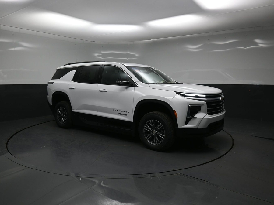 New 2026 Chevrolet Traverse 1LT - BraunAbility Side Entry In Floor Automatic Ramp