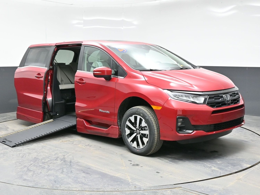 Red Honda Odyssey with Side Entry Automatic In Floor ramp