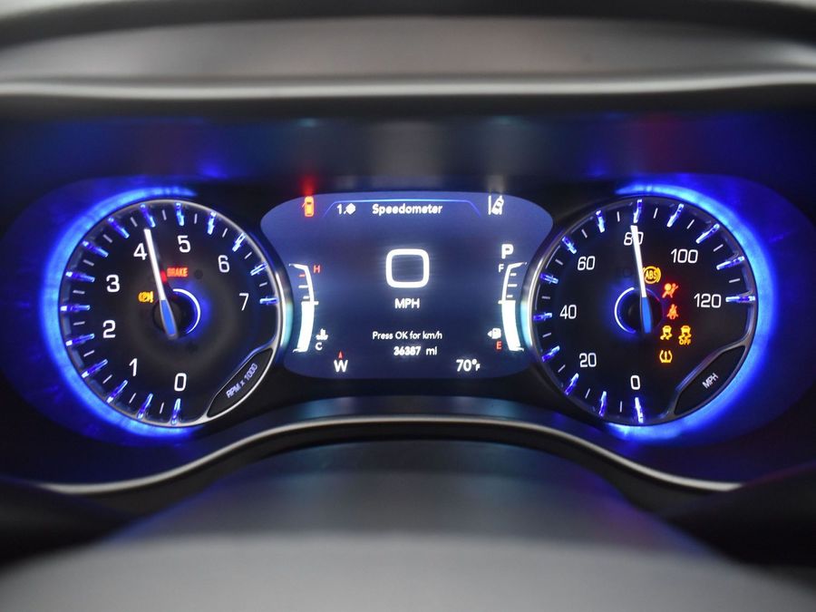 Used 2023 Chrysler Pacifica Touring - BraunAbility Side Entry Entry In Floor Automatic Ramp