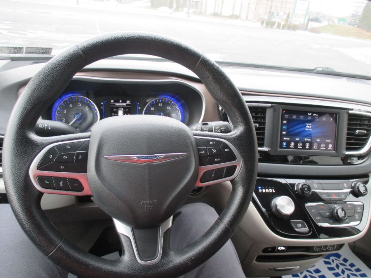 2021 CHRYSLER VOYAGER - Image 16