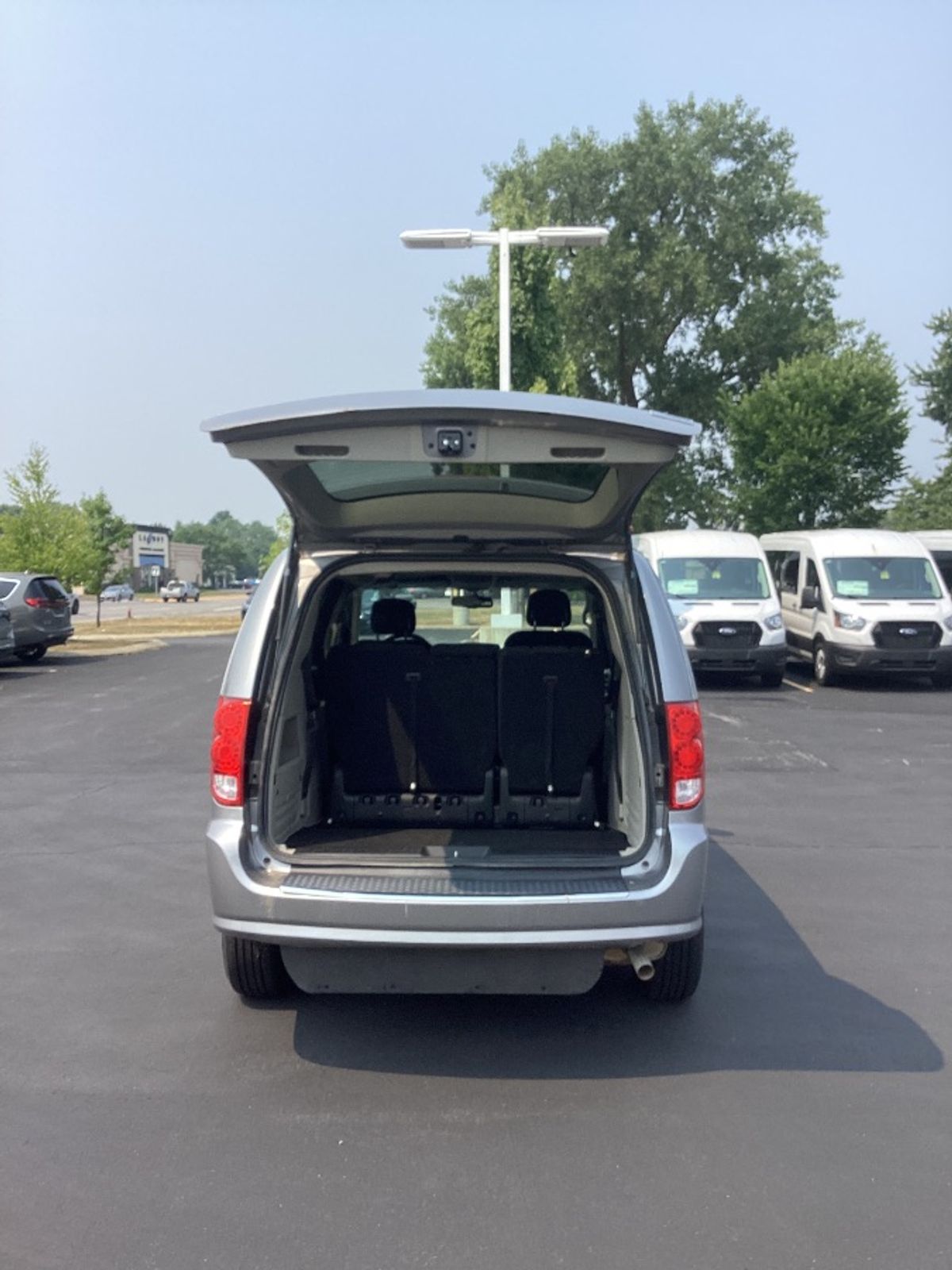 2015 DODGE GRAND CARAVAN - Image 6