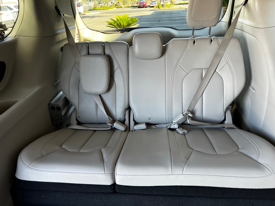 Used 2021 Chrysler Pacifica Touring L - RLX Side Entry Entry In Floor Automatic Ramp