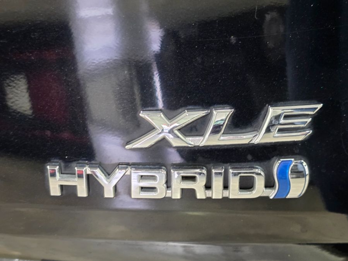 2024 TOYOTA SIENNA - Image 11