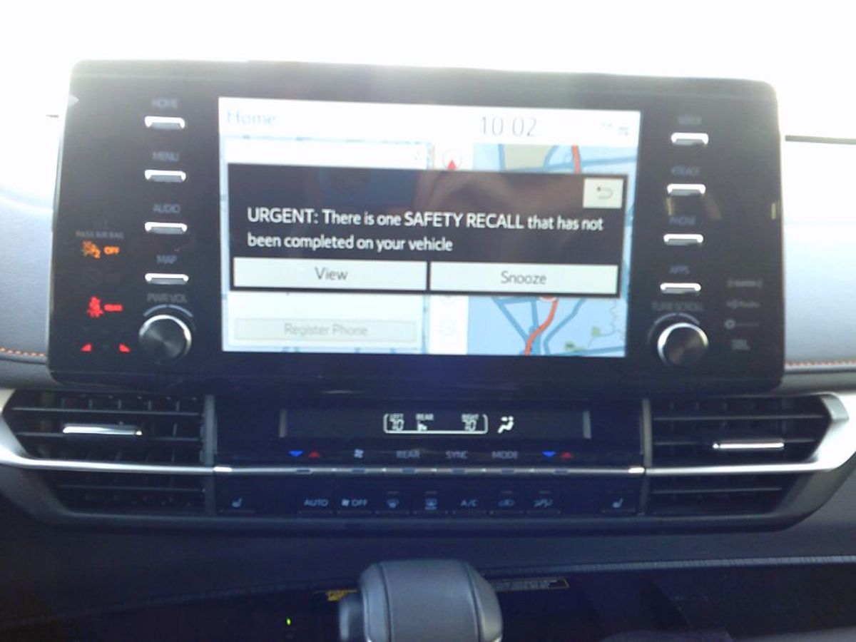 2024 TOYOTA SIENNA - Image 11