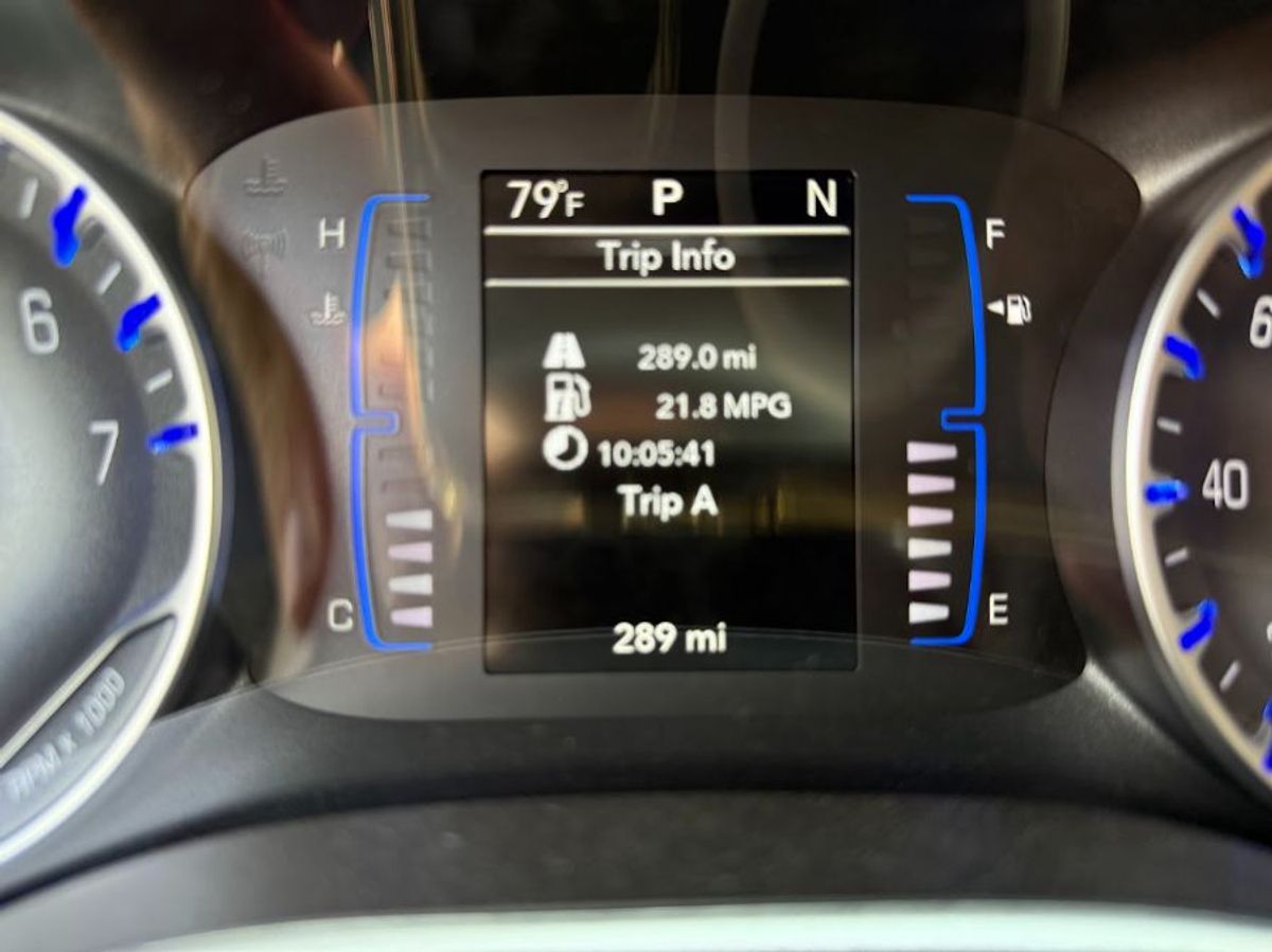 2024 CHRYSLER VOYAGER - Image 20