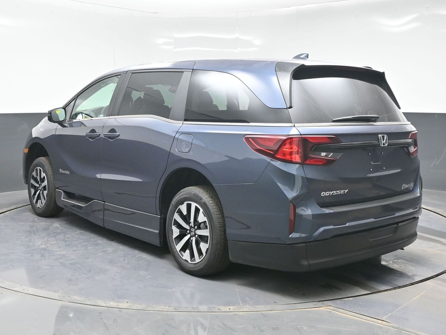 New 2026 Honda Odyssey EX-L - BraunAbility Side Entry Entry In Floor Automatic Ramp