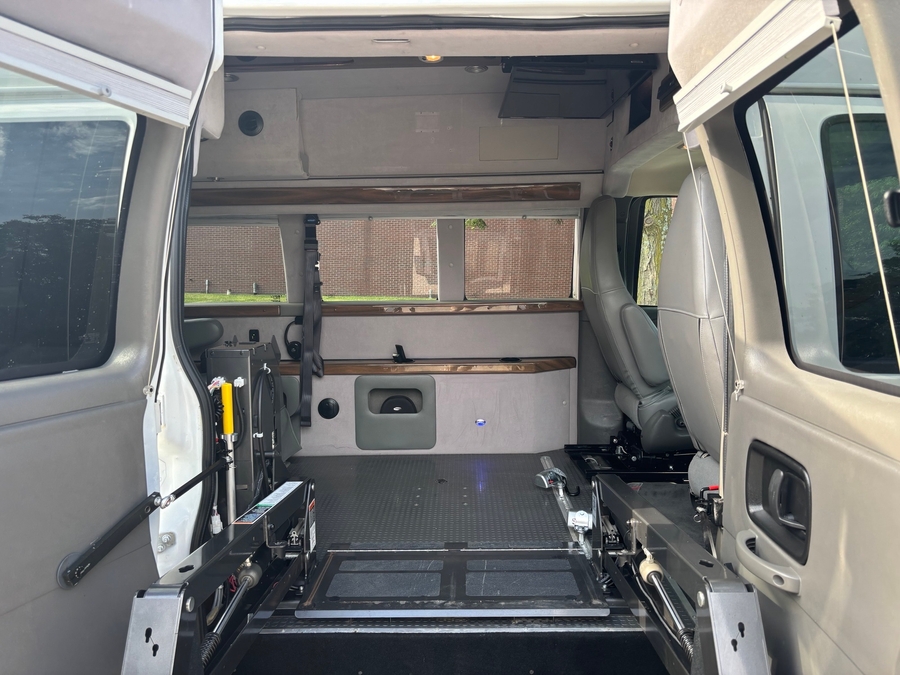 Used 2019 Chevrolet Express LS 3500 - OTH Side Entry Lift Automatic Ramp
