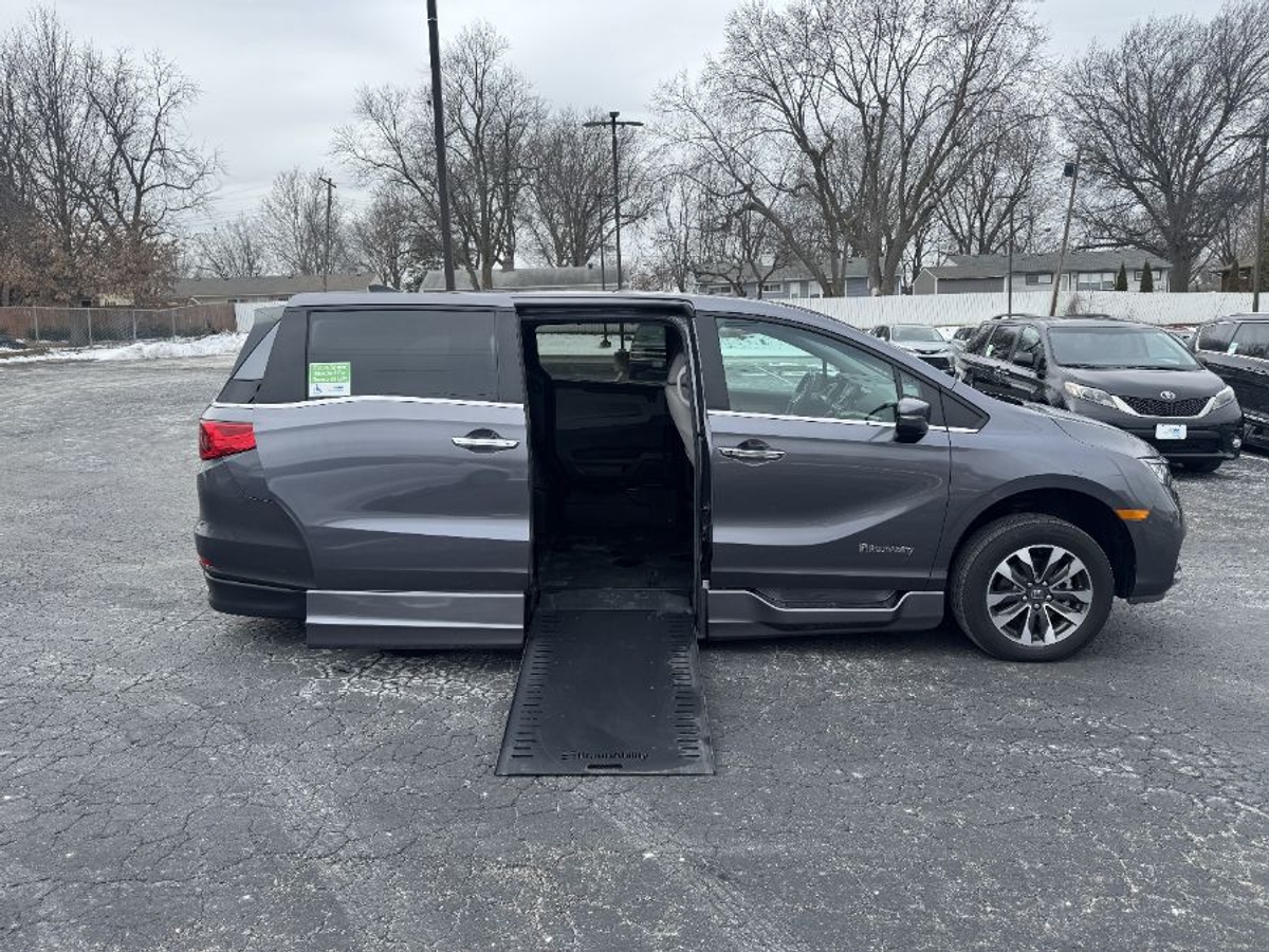 2024 HONDA ODYSSEY - Image 9