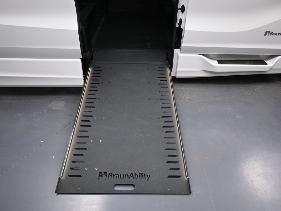 New 2026 Honda Odyssey EX-L - BraunAbility Side Entry Entry In Floor Automatic Ramp