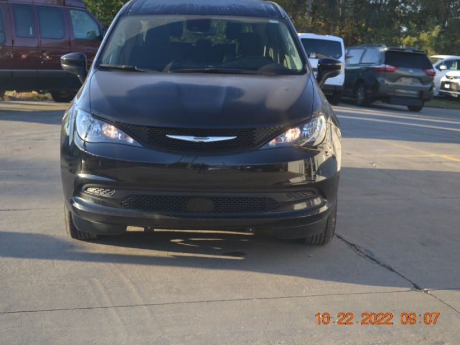 Black Chrysler Voyager with Side Entry Automatic In Floor ramp
