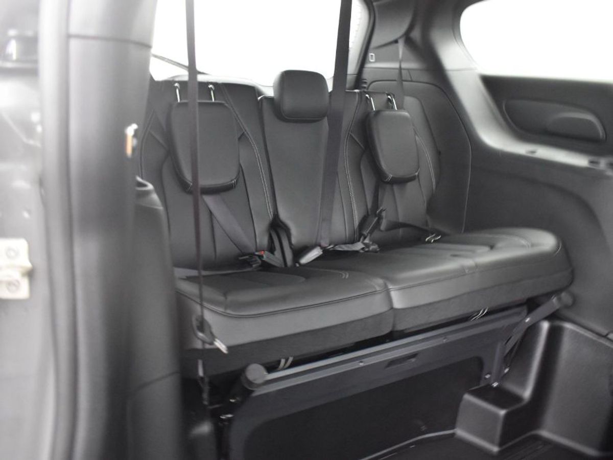 2025 CHRYSLER PACIFICA - Image 10