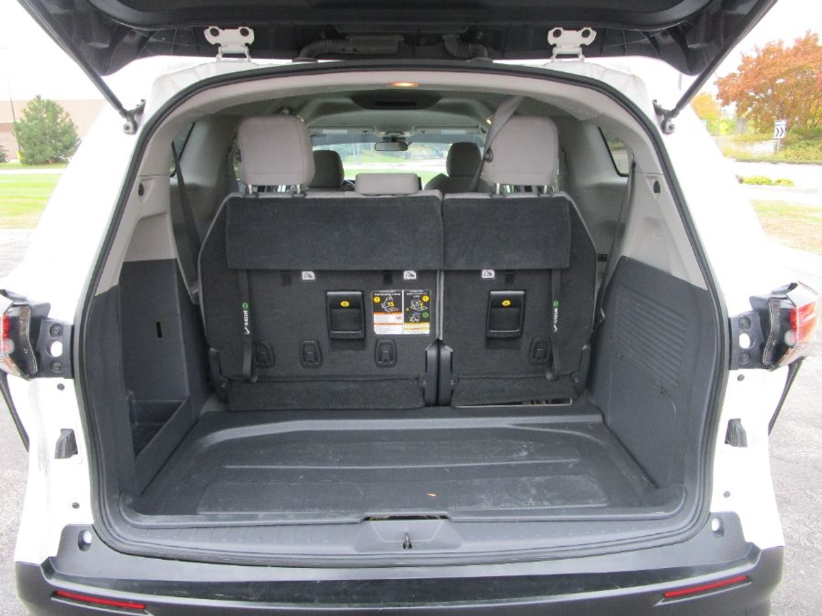 2022 TOYOTA SIENNA - Image 12